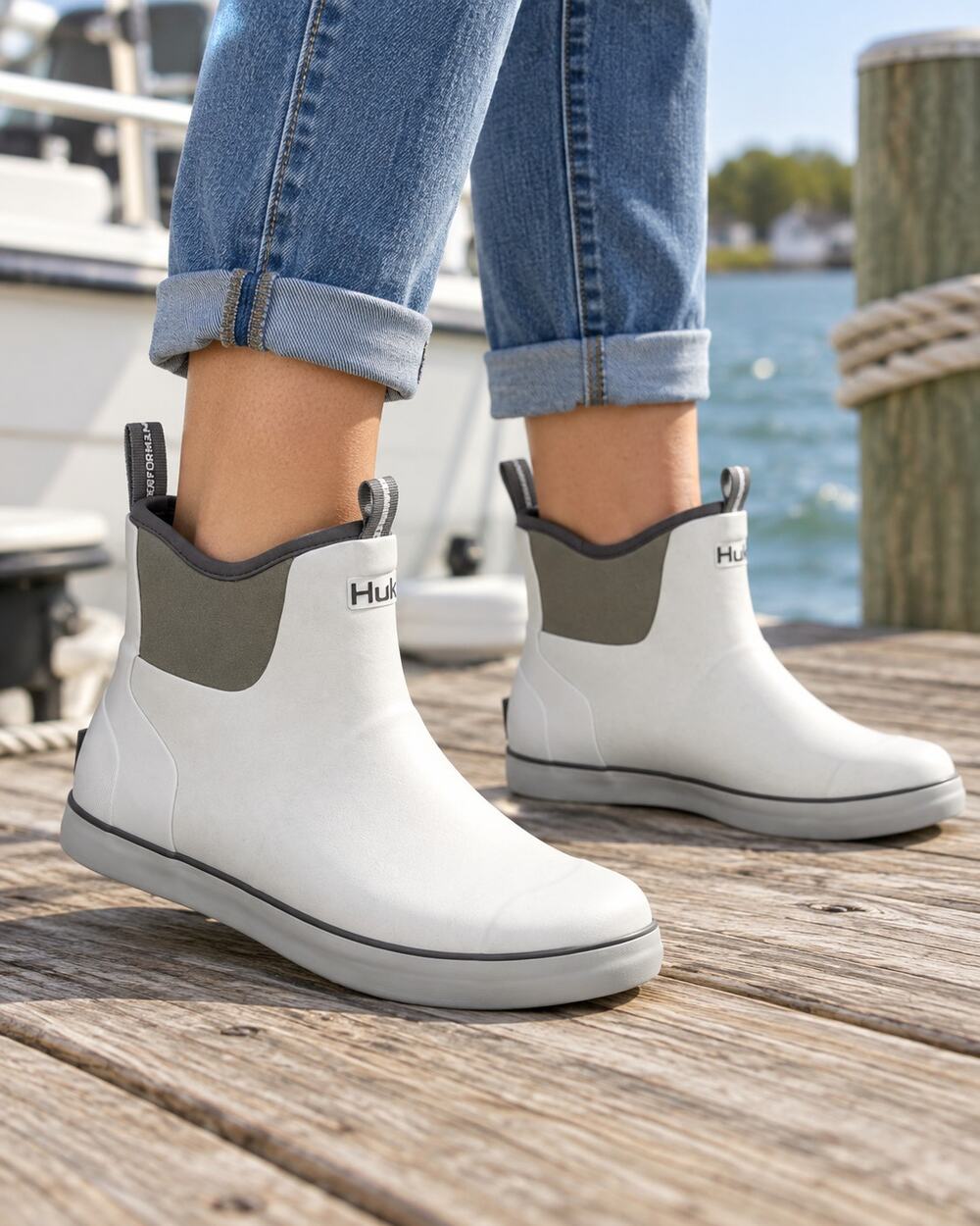 HUK Rogue Wave White Fishing Deck Boots Men’s Size 12 Waterproof